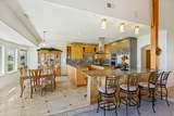 1064 Waterside Dr - Photo 29