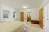 1064 Waterside Dr - Photo 57