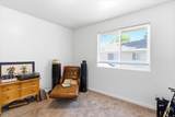 743 30TH St - Photo 32