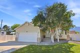 1174 Matthews Way - Photo 4