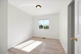 1174 Matthews Way - Photo 35