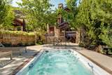 23 Sandstone Cv - Photo 104