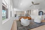 403 Pinnacle Ct - Photo 7