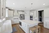 11731 Broadleaf Hollow Ln - Photo 22