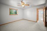 915 Cedar Berry Ln - Photo 37