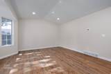 965 Dorothea Way - Photo 5
