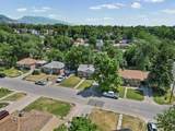 697 37TH St - Photo 42