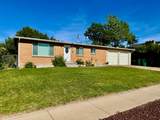 1105 Mala Dr - Photo 2