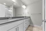 8213 Madison Peak Way - Photo 18