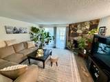 200 Maple St - Photo 3