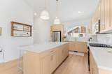 848 Maplehurst Dr - Photo 12