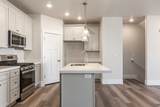 1056 2740 - Photo 13