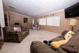 855 300 - Photo 18
