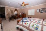 855 300 - Photo 20