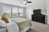 892 Honeysuckle Way - Photo 16
