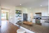 868 Braddock Ln - Photo 14