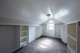 868 Braddock Ln - Photo 34