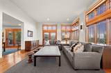 804 Eastcapitol Blvd - Photo 3