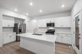 882 Eden St - Photo 15