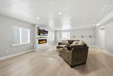 7127 Hollow Crest Cir - Photo 15