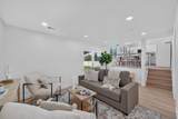 3684 Queenspointe Ln - Photo 11