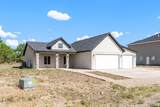 648 Kaycie Ln - Photo 2