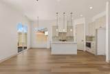 2385 Patricia Dr - Photo 35