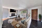 405 Wingate Ave - Photo 3