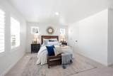 11461 Glass Hill Dr - Photo 12