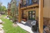 5060 Lakeview Dr - Photo 19