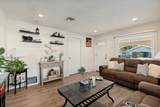 172 Hampton Ave - Photo 5