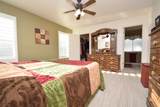 579 2300 - Photo 11