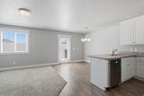 245 1950 - Photo 4