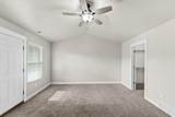 1621 Venetian Way - Photo 26