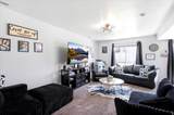 652 800 - Photo 1