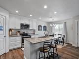 920 Center St - Photo 3