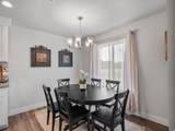 920 Center St - Photo 4