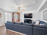 920 Center St - Photo 5