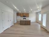 2058 Essie Dr - Photo 6