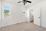 694 Liberty Dr - Photo 17