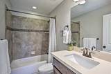 832 Edgewater Ct - Photo 29