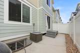1098 Waterway Ln - Photo 15