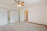 9744 Yorkshire Dr - Photo 16