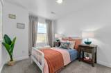 2202 Glacier Ln - Photo 12