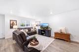 1123 Hidden Spring Dr - Photo 4
