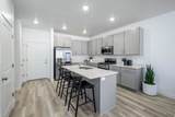 1709 Viola Ln - Photo 3