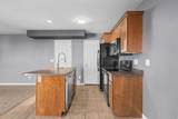 2461 Gilmour St - Photo 8