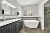 2534 Adelaide Dr - Photo 12