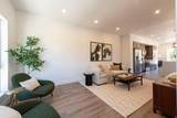 880 Rowley Dr - Photo 6