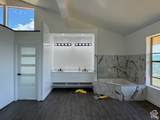 6909 Spring Dr - Photo 28